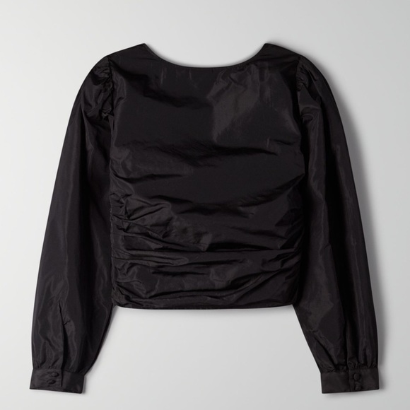 Aritzia Sunday Best Petal Blouse - Picture 7 of 16